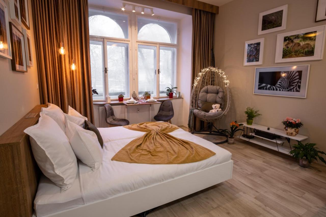 ⭑ Comfy Vip Studio In The Center With Netflix เบอร์โน ภายนอก รูปภาพ