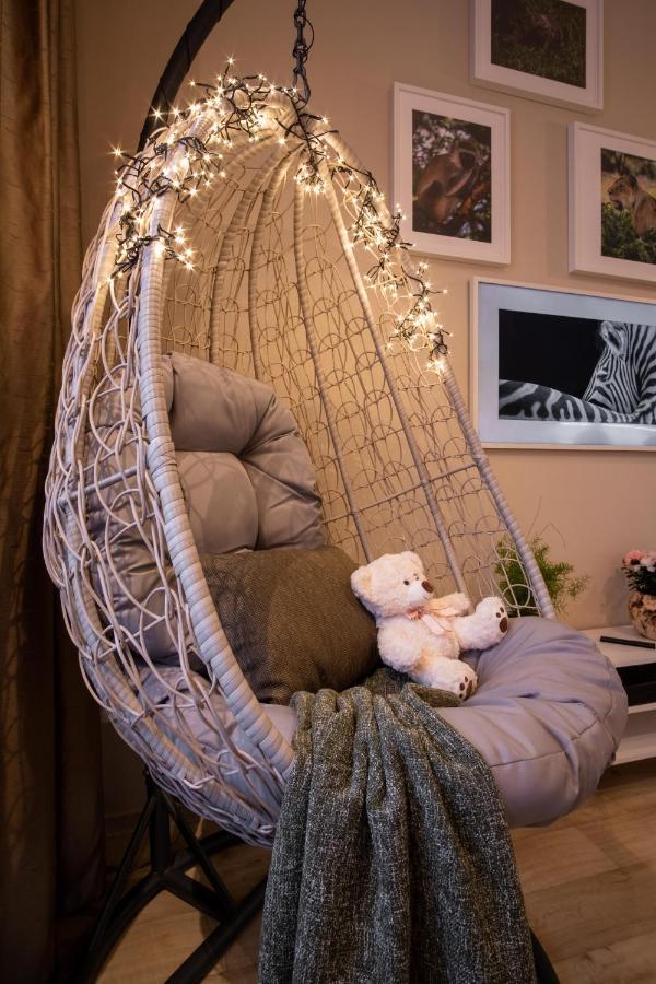 ⭑ Comfy Vip Studio In The Center With Netflix เบอร์โน ภายนอก รูปภาพ